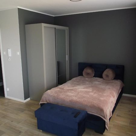 Apartament Holenderski Z Prywatnym Miejscem Postojowym W Garazu คอซซาลิน ภายนอก รูปภาพ