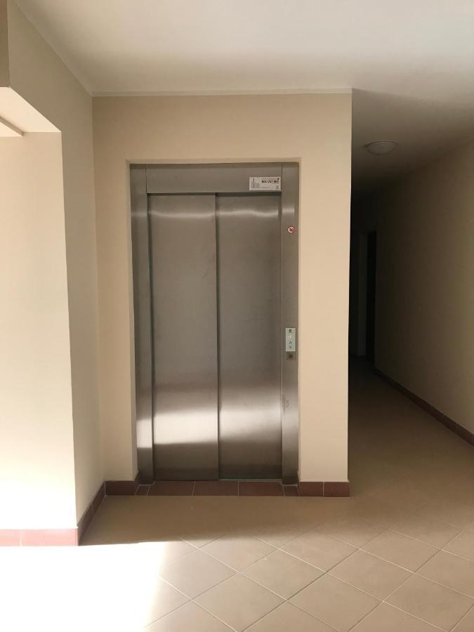 Apartament Holenderski Z Prywatnym Miejscem Postojowym W Garazu คอซซาลิน ภายนอก รูปภาพ